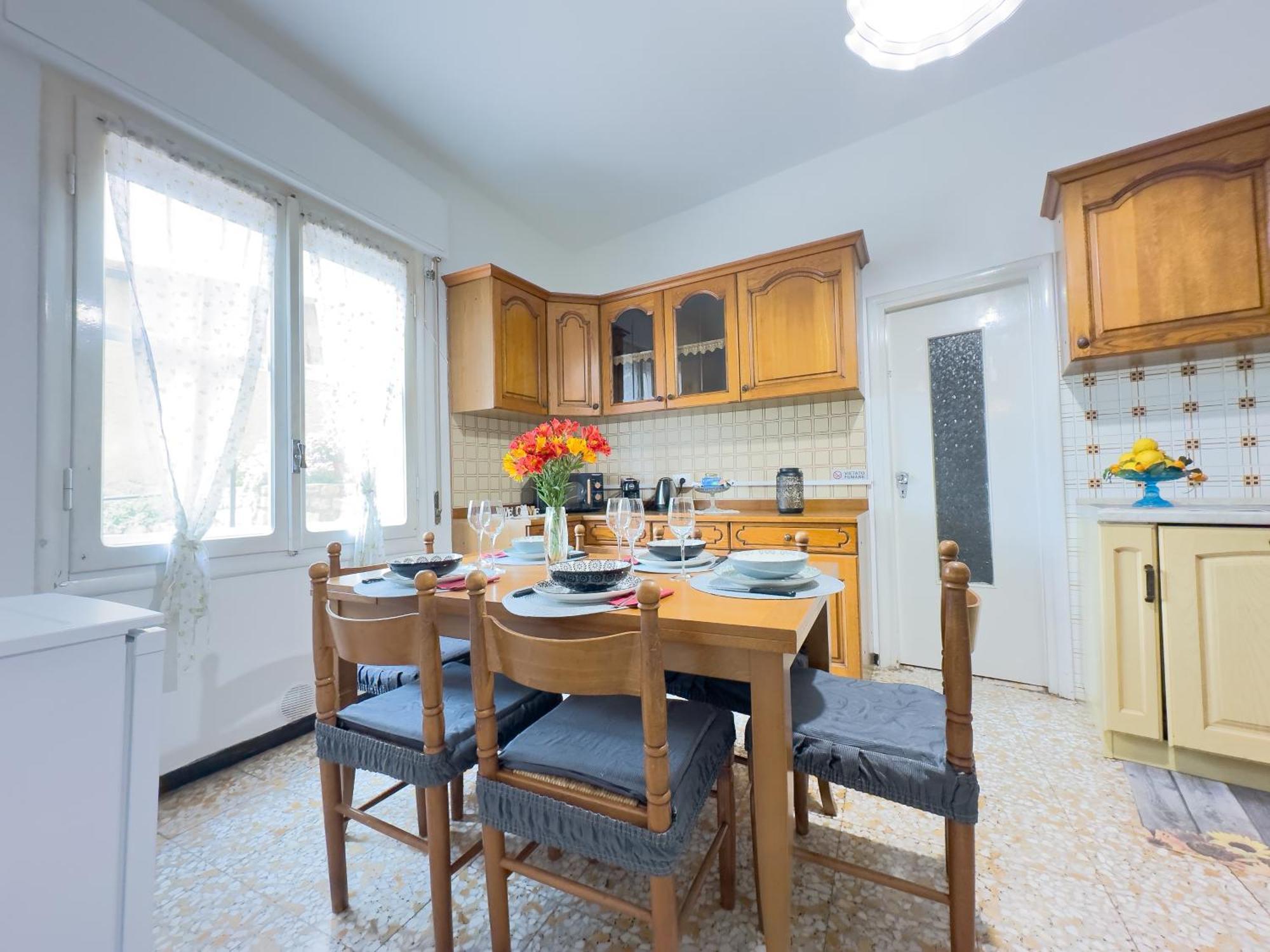 Апартаменты Sanremo Mare E Relax - Affittasi "Casa Illiade" Con Parcheggio Libero, Terrazza E Wi-Fi Экстерьер фото