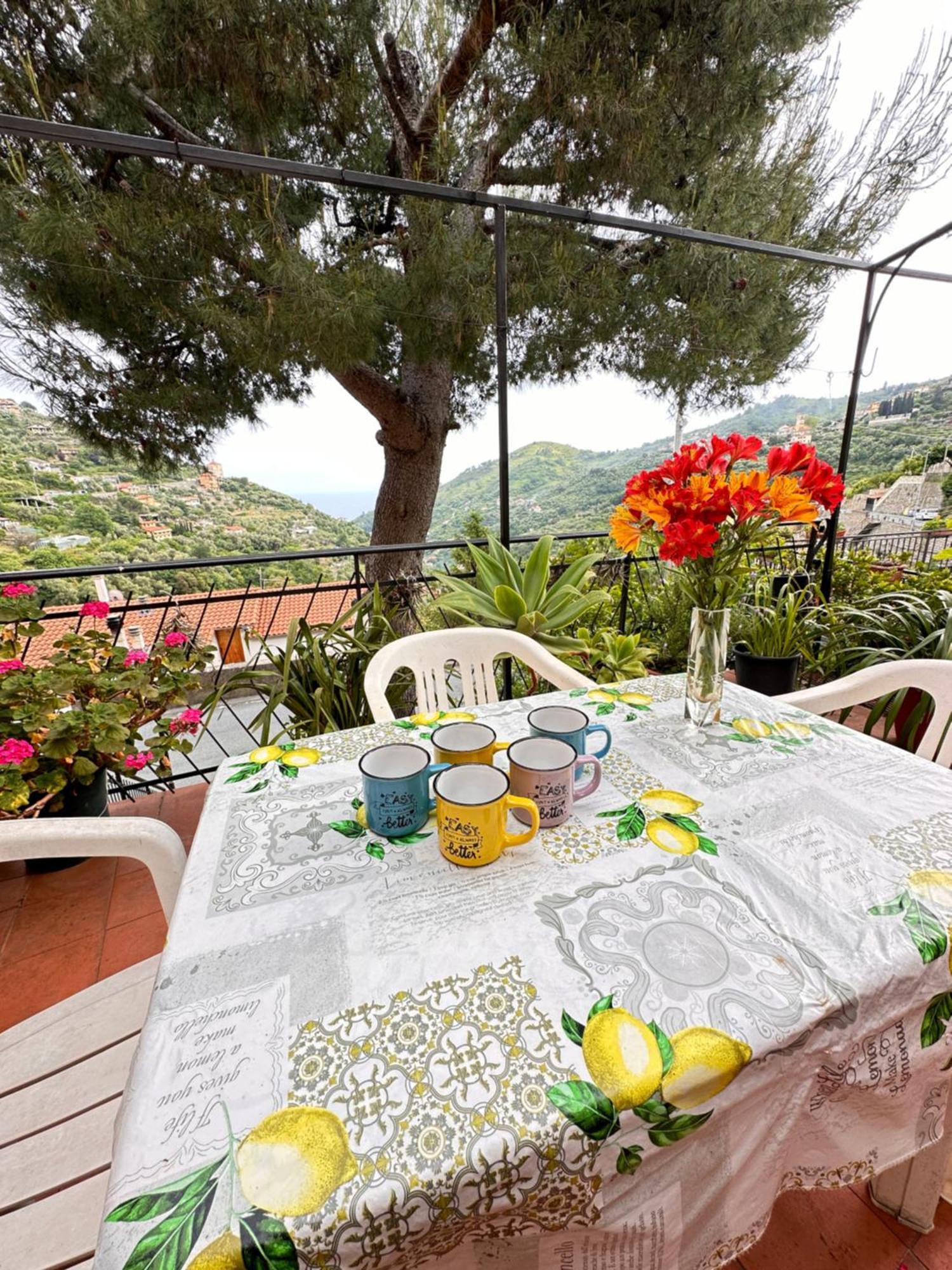 Апартаменты Sanremo Mare E Relax - Affittasi "Casa Illiade" Con Parcheggio Libero, Terrazza E Wi-Fi Экстерьер фото